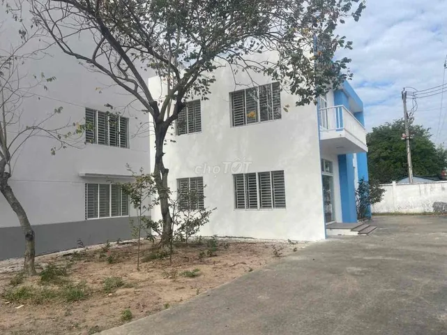 CHO THUÊ XƯỞNG 2500m THỦ DẦU MỘT- BD