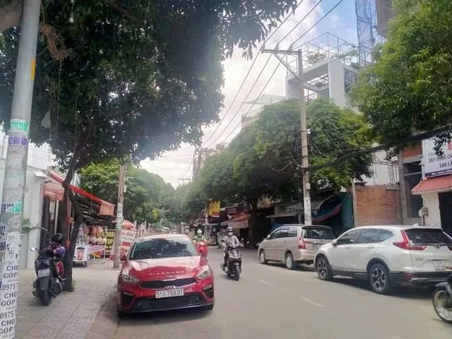 BÁN NHÀ HẺM XE HƠI – HOÀNG VĂN THỤ – P4 TÂN BÌNH – KHU HIẾM