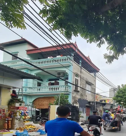 🔥 Nhà hiếm tại chợ sinh viên HVNN – kinh doanh đỉnh cao. 33m2 3 tầng giá tốt. Lh 0989894845