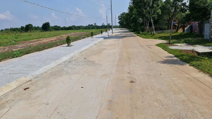 Ưu Đãi Sốc! Đất Thanh Lương 148m2 với Giá 2,96Tỷ - Tiện Ích Mọi Mặt Đời Sống