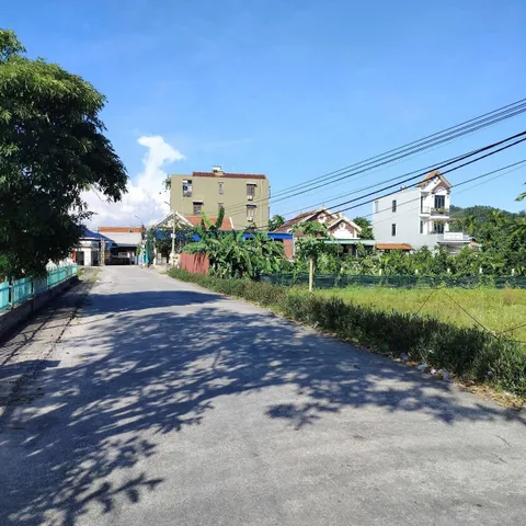 Bán cắt lỗ sâu  52 m Thiên Hương lô góc . Ngõ 3.5 đến 4m ô tô thoải mái . L/h;076.231.9990 em Thúy 
Giá chủ cắt lỗ sâu : chỉ còn 890 tr