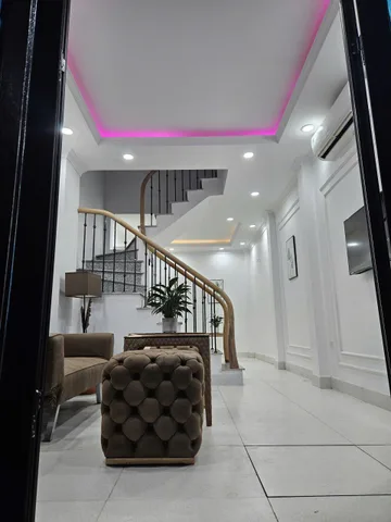 Chính chủ cần bán 2 căn nhà mới xây tại khu vực phát triển cực nóng quận Thanh Xuân. Phù hợp cho gia đình trẻ định cư hoặc đầu tư giữ tiền.