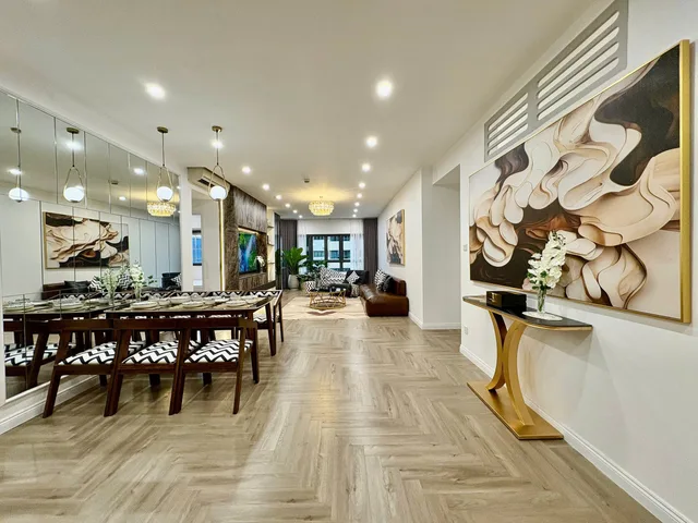 Chuyển xuống nhà đất chủ nhà gửi bán nhanh căn hộ 124m2 tại tòa C Mulberry Lane/ 8.1 tỷ