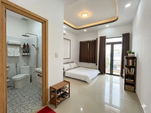 Hẻm 5m ngay trung tâm Q7; 3 tầng x 69m2 4PN; hẻm 1 sẹc; kinh doanh đủ ngành nghề