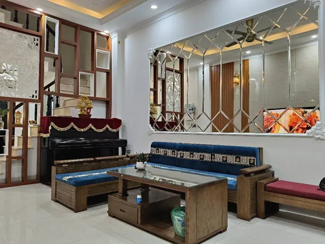 PHÂN LÔ NGUYỄN VIẾT XUÂN, NGÕ NÔNG, Ô TÔ SÁT NHÀ, DÂN TRÍ CAO, CHỈ HƠN 13 TỶ