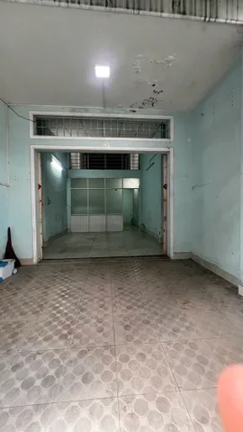 Nhà nát tiện xây, hẻm 8m kinh doanh, tiềm năng tăng giá từ cầu Nguyễn Khoái, kế Him Lam