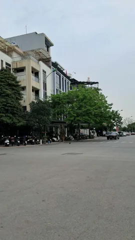 BÁN ĐẤT TĐC ĐÔ THỊ VIỆT HƯNG 55M2- MT 5M- 14.575 TỶ VỈA HÈ, Ô TÔ TRÁNH