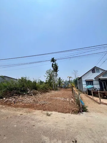 Bán đất 306.7m² có sẵn 60m² thổ cư ngang 5m giá 1.6 tỷ tại Phường Tân Lập