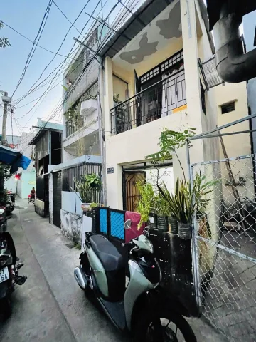 BÁN NHÀ NÁT – HẺM 1014 CMT8 – P4 TÂN BÌNH – GIÁ TỐT