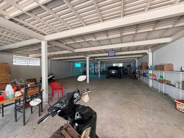 Cho thuê mặt bằng vip ngay trung tâm Phường Chánh Nghĩa 400m2