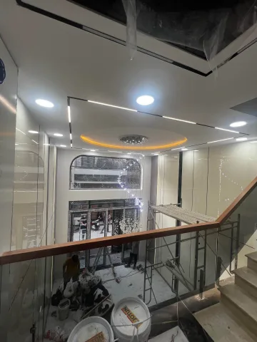 SIÊU PHẨM LUXURY ĐƯỜNG 10m THÔNG LÝ THƯỜNG KIỆT GIÁP QUẬN 10 5TẦNG Ngang 4.3m 63m² 14.2tỷ THÀNH MỸ TÂN BÌNH
