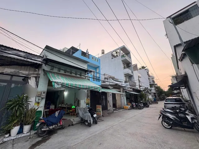 Hẻm Xe Tải, Sát AEON Tân Phú, 4x16m, Kế Kênh Tham Lương, Giá Cực Rẻ, 5tỷ99, Đường 26/3 - Tân Thắng, BHH