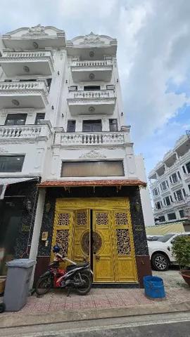 Bán nhà 4 Tầng Lê Trọng Tấn Bình Tân