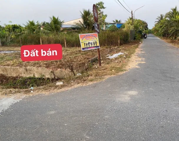 Bán đất gốc 2 mặt tiền đường Trần Thị Thơm nối dài giao đường N7 Tân Mỹ Chánh TP. Mỹ Tho