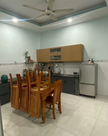 BÁN NHÀ SÁT KINH DƯƠNG VƯƠN.G - VÒNG XOAY - ĐƯỜNG XE TẢI -( 4X22M )