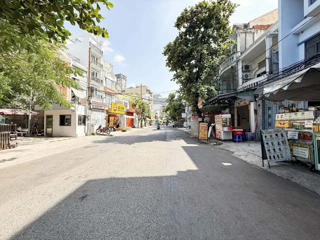 NGUYỄN GIA TRÍ 80M2 (4×20) - DÒNG TIỀN 1.8 TỶ/NĂM - 11 NĂM HOÀN VỐN - CHỈ 25 TỶ