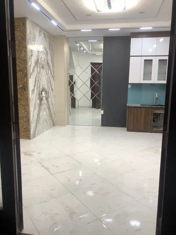 Bán nhà riêng phố Thái Thịnh, Đống Đa, 6 tầng thang máy mới, 3 mặt thoáng, gần ô tô, gần phố