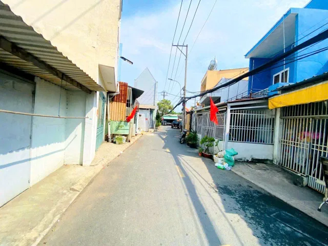 CẦN BÁN 74M2 NHÀ CẤP 4 GẦN ĐH PHẠM NGỌC THẠCH