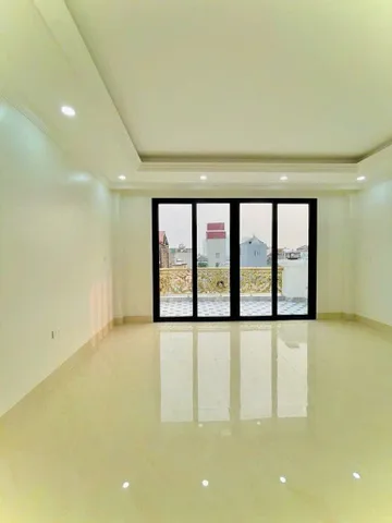 Bán nhà vĩnh hưng 6 tầng thang máy long lanh VF3 thông gần phố hoàng mai