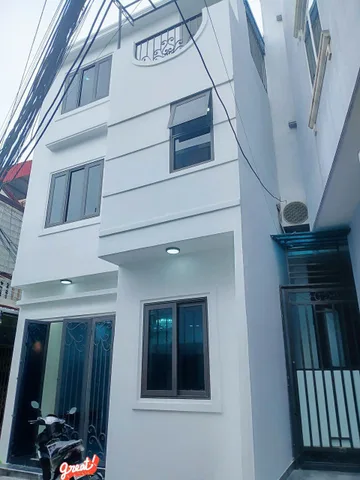 Bán nhà xây mới 3 tầng, lô góc thoáng - Ngõ 229 Miếu Hai Xã - Đường vào thẳng, ngõ rộng