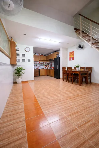 Bán gấp nhà gần BX MIỀN TÂY (37M2 )ôtô đỗ cửa,xách vali vào ở ngay GIÁ 3.75 TỶ(130426).