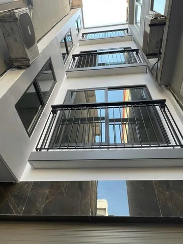 TÀI CHÍNH 7 TỶ, TÌM NHÀ GẦN TRƯỜNG, CHỢ,Ô TÔ ĐỖ CỬA TRUNG TÂM THẠCH BÀN.
