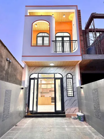 BÁN NHÀ MẶT TIỀN BÌNH HÒA CÂY DƯƠNG MỚI HOÀN THIỆN XONG CỰC ĐẸP GIÁ RẺ NHẤT KHU VỰC