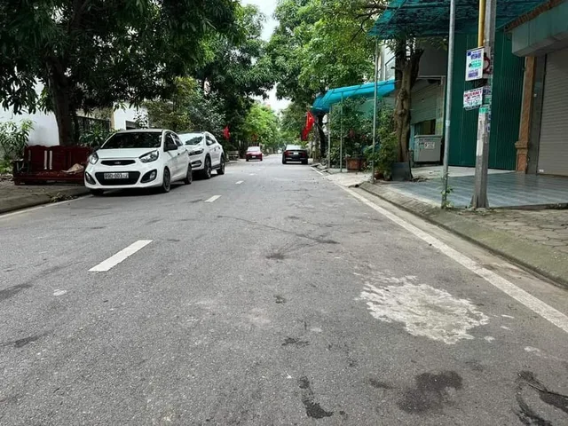 CHÍNH CHỦ 75M KHU DÂN CƯ 113 NHƯ QUỲNH CỦA NGÕ KẾT NỐI THỦ ĐÔ: 0835459289
