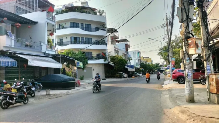 Bán đất 90m² full thổ cư ngang 6m giá 4.95 tỷ tại Phường Nam Nha Trang