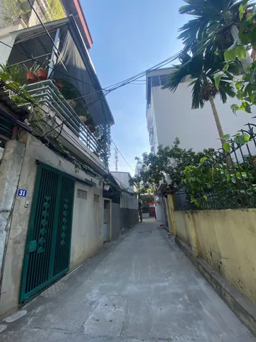 NHÀ NGỌC THỤY – LONG BIÊN  30m² – 3 TẦNG – Ô TÔ QUA CỔNG