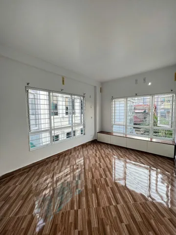 CHO THUÊ NGUYÊN CĂN VŨ TÔNG PHAN, KINH DOANH, Ô TÔ VÀO NHÀ 38M 5 TẦNG, 15TR 0903258273