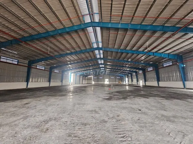 Xưởng 2100m2 mới 100% Cụm S.X Tân Uyên , PCCC tự động , Giấy tờ đầy đủ