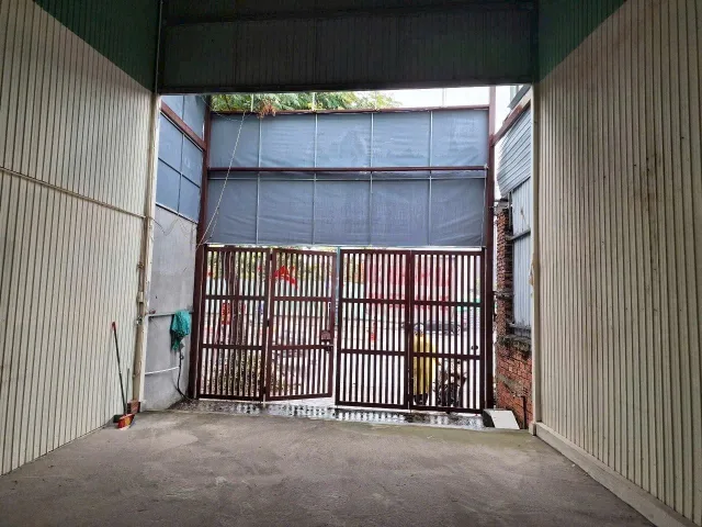 Quá Ngộp Giảm 29 Tỷ => 20Tỷ9 Mặt Tiền Kinh Doanh Lê Văn Việt - 104M2 Ngang 5M - Thủ Đức