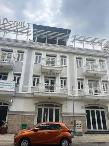 Cho thuê nhà phố đi bộ Bạch Đằng Thủ Dầu Một Bình Dương