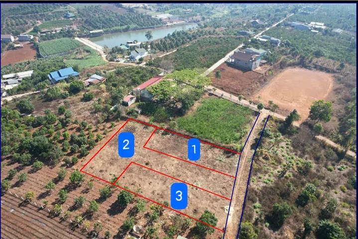 Đất xã Đông Thanh chỉ 200m ra đường nhựa. View tượng mẹ Quan Âm. GIá 1.5 tỷ/502m2. Ngang 12m mặt tiền