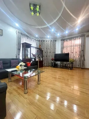 võng thị 50m x6 tầng 19,5 tỷ lô góc,ngõ thông kinh doanh,gần phố,gần hồ
