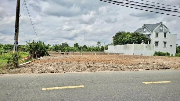 CHỐT 2.9 TỶ LÔ 320M2 ĐẤT CÓ THỔ 150M2 ĐƯỜNG SỐ 9