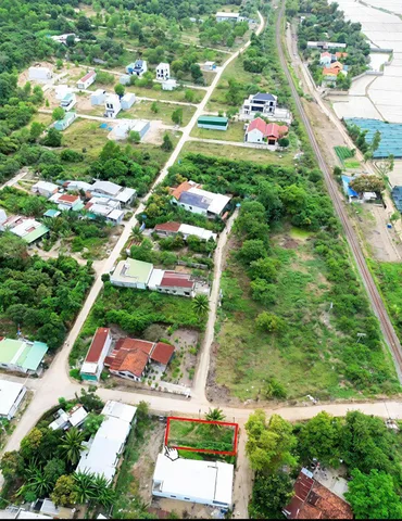 Lô thổ cư góc 2 mặt tiền Diên An ngay trong khu dân cư hiện hữu, giá chỉ nhỉnh 1 tỷ 2