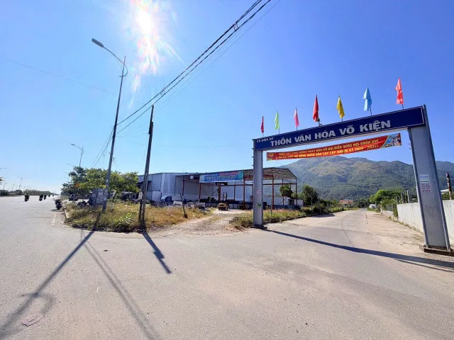 Bán đất 88m² full thổ cư ngang 5.3m giá 1.37 tỷ tại Xã Diên Khánh