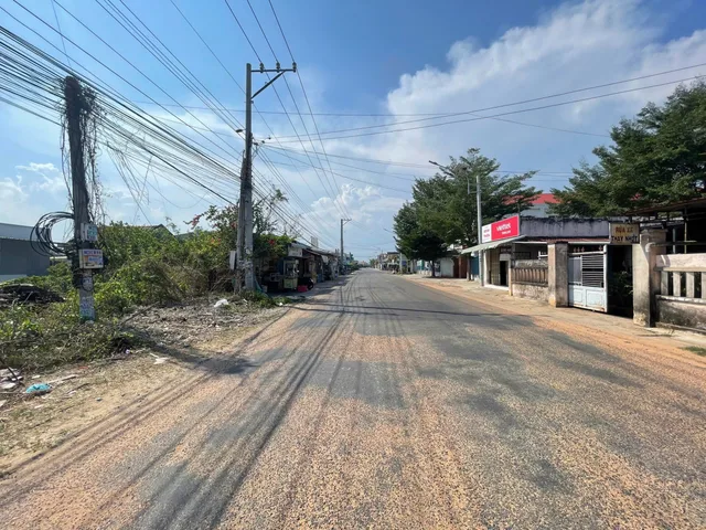 Bán đất vườn có thổ cư ngay Phan Thiết đường Phan Huy Ích