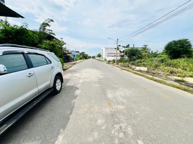 ĐẤT THỔ CƯ 2 MẶT TIỀN – GIÁ TỐT KDC RUỘNG DINH MA Lâm đường Quang Trung