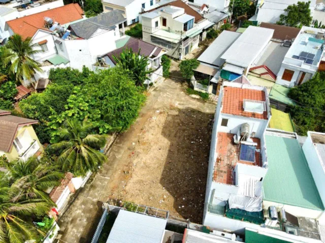 Cần bán 02 lô đất ngay đường nhà Nghĩa, Vĩnh Thạnh, gần đường trung tâm, thông nhiều ngã, ra đường lớn.