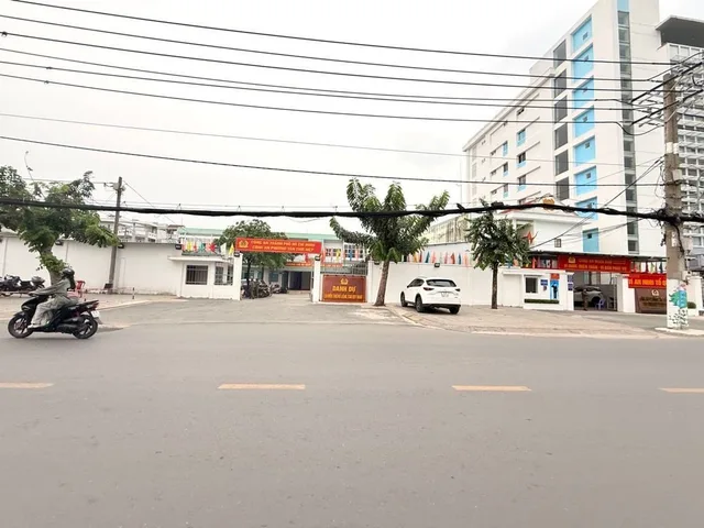 🌹HÀNG THƠM🏠 NHÀ MỚI Q7 | 90M² | Ô TÔ 4 CHỖ ĐẾN NHÀ| KDC HIỆN HỮU