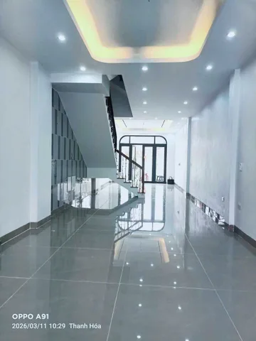 NHÀ 3 TẦNG ĐẸP – GIÁ TỐT – CHÍNH CHỦ Tại An Hưng Nha – Quảng Thắng – TP Thanh Hóa