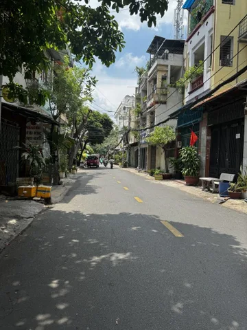 🆘🆘 CHỦ CẦN BÁN GẤP – GIẢM HƠN 2 TỶ, CHÀO MỚI CHỈ 9 TỶ 🆘🆘

🏡 Nhà hẻm xe tải đường Hạnh Thông – P.3 Gò Vấp
📐 Diện tích: 80m² (4.2m x 19m)
🏗 Kết cấu: 1 trệt 1 lầu – 3PN – 2WC
🚗 Xe hơi ngủ trong nhà, hẻm rộng, cách mặt tiền chỉ 20m.