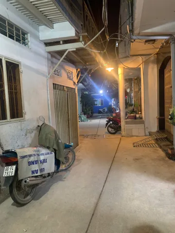 8.x TỶ - BÁN NHÀ CŨ BỀ NGANG 10M - 1 CĂN RA MẶT TIỀN - LÊ HỒNG PHONG Q.5