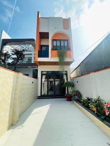 hủ Xây Xong Chuyển Công Tác Đi Xa Cần Bán Nhanh Nhà Trệt Lầu Chỉ 650tr Sang Tên