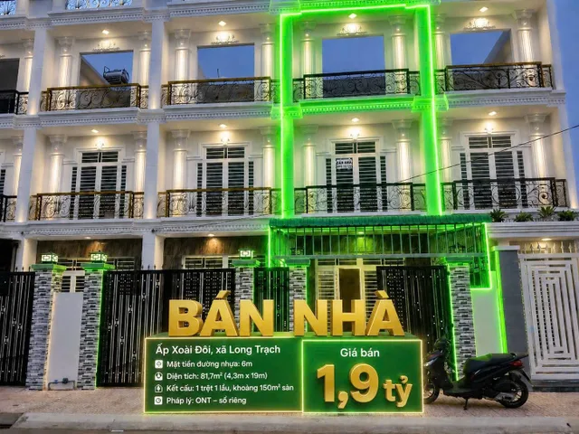 Bán nhà đẹp xã Long Trạch – sổ riêng, 1 trệt 1 lầu, vị trí thuận tiện