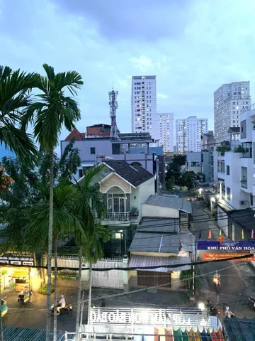 Bán nhà mặt tiền đường 4 Tầng, DT: 176m² full thổ cư ngang 7m giá 26.5 tỷ tại Phường Tân Phú