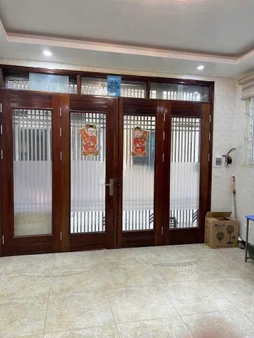 Cho Thuê Nhà Ngõ 619 Vũ Tông Phan - Thanh Xuân 36M² 5 Tầng 3 Ngủ - Ô Tô Đỗ Cửa- Nhà Lô Góc - Ngõ Thông Sang Bùi Xương Trạch - Giá Thuê 15tr